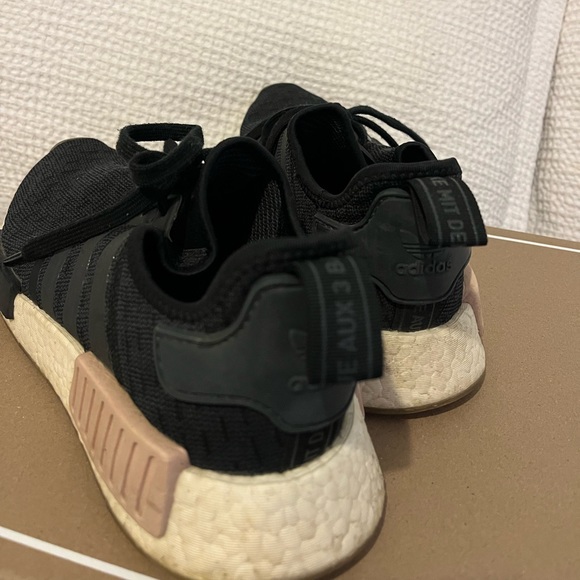 Adidas NMD - Picture 4 of 4